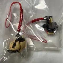 夏目友人帳　ニャンコ先生　ストラップ　木彫り熊＆鯨車