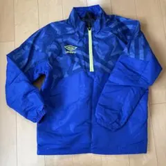 キッズ　umbro ウインドブレーカー