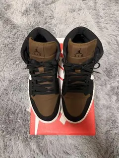 NIKE Air Jordan 1 Mid SE WMNS 26.5cm