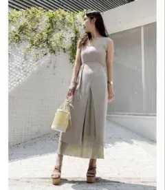 マーキュリーデュオ　ノースリーブニットワンピース ベージュ　夏服
