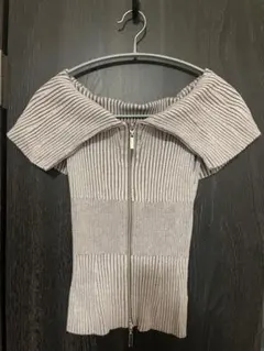 ジッパー付きオフショルダーリブニット 半袖 グレー