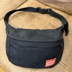 Manhattan Portage ボディバッグ 黒