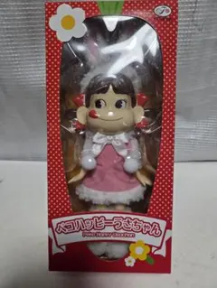 ぱちくりペコちゃん人形 さくらんぼ娘 ② - メルカリ