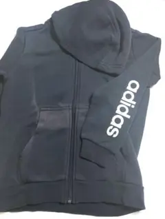 adidas アディダス　130 フーディ　スウェット