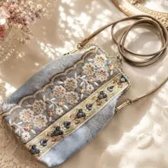 インド刺繍リボン　スマホショルダー　ポシェット　サコッシュ　ジャガード