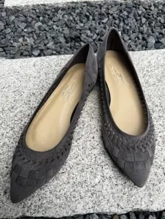 LE TALON パンプス グレー スエード調 ポインテッドトゥのサムネイル