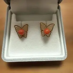 蝶デザイン ピアス、赤珊瑚、全て18k両耳用)
