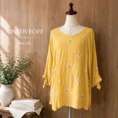 22美品　大きいサイズ　ONLOVEOFF 刺繍　チュニック　17号のサムネイル