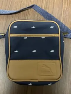 Puma ネイビー スニーカー柄 ショルダーバッグ