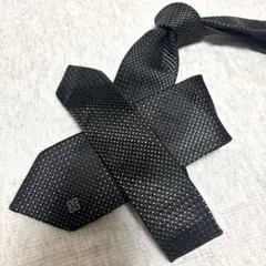 GIVENCHY ネクタイ ナロータイ　ブラック ロゴ