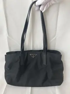 新品未使用 プラダ