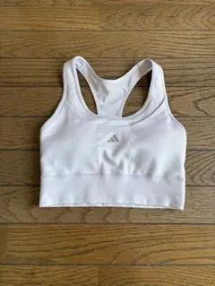 アディダススポーツブラ