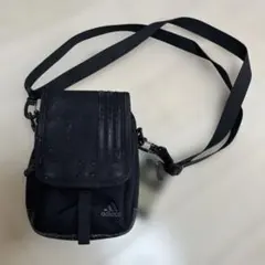 アディダス　ショルダーバック