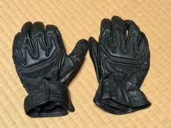 クシタニ　冬用　レザーグローブ　メンズのサムネイル