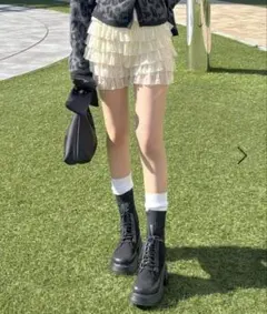 フリルショートパンツ