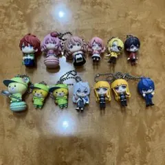 カラフルピーチ　フィギュアキーホルダー13点セット