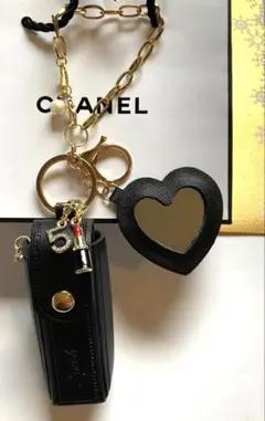シャネルムエット　★ L-4リップケース&ミラー付バッグチャーム（キーホルダー）