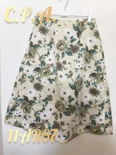 未使用 フラワープリント フレアスカート M〜L 11号 膝丈 ベージュ 上品