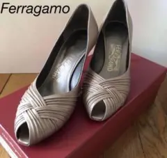 Salvatore Ferragamo☆ベージュ オープントゥヒールパンプス5C