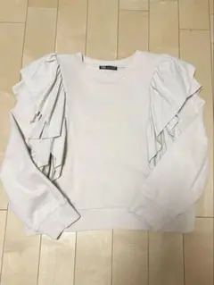 ZARA フリル付きベージュトレーナー
