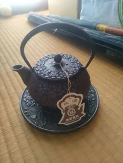 南部鉄器 鉄瓶 岩鋳 IWACHU 霰（あられ）紋様 未使用品 - メルカリ