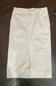 スカート　タイトスカート　ホワイト
