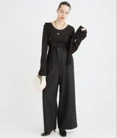 最終価格‼︎ 美品 ＜conte＞サテン サスペンダー ワイドパンツ 36