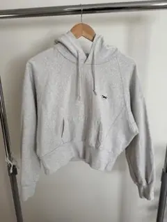 The Fox Collection グレー クロップドスウェット