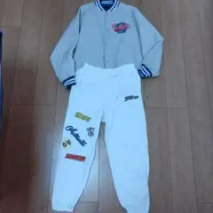グレージャケットとズボン付きセットのサムネイル
