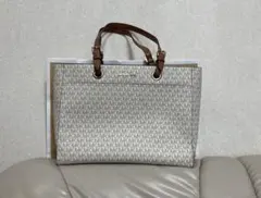 MICHAEL KORS カバン　バッグ