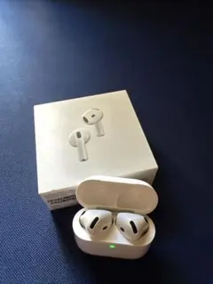Apple AirPods 4 本体 充電ケース 箱付き 2026年最新】AirPods4 充電ケースの人気アイテム - メルカリ