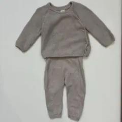 h&m ベビー　ニットセットアップ