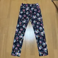 新品未使用／フラワープリント スキニーパンツ L ネイビー