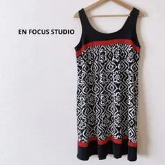 美品レア⭐️EN FOCUS STUDIO ノースリーブワンピース ネイビー 赤のサムネイル