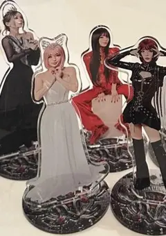 MISAMO アクリルスタンド 3体セット haute couture MISAMO アクリルスタンド 3体セット haute couture - メルカリ