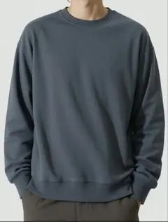 ダークグレー クルーネック スウェット