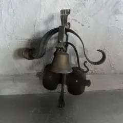 Item thumbnail for item 8e4c6170-897c-4e51-936a-f016f91056c9