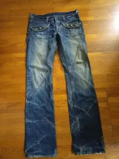 Item thumbnail for item e766a7e2-8fb7-4f01-aab6-80b7577d2fdf