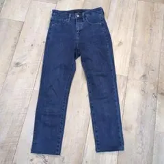 ユニクロUNIQLO ハイライズスキニーアンクルジーンズ　22 425504