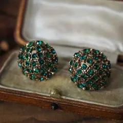 ヴィンテージイヤリング　ラインストーン　グリーン　緑