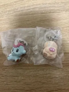 手塚治虫めじるしアクセサリー　ユニコ1個　ヒョウタンツギ1個