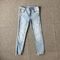 ZARA TRAFALUC スキニーデニム ライトブルー EUR40のサムネイル