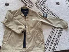 THE NORTH FACE ベージュジャケット