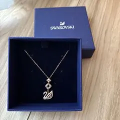 SWAROVSKI スワン ネックレス