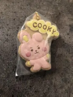 BT21 クッキーチャームコット COOKY
