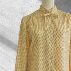 レトロブラウス 細ボウタイ クリームイエロー 茶ドット柄 シアー レトロポップ