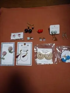 多様なデザインのイヤリングセット