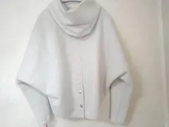 パシオーネ パーカー