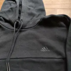 アディダス　裏起毛ロングパーカー