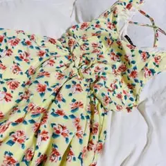 【美品】INGNI（イング）花柄ノースリーブワンピース イエロー×フラワー ゴム